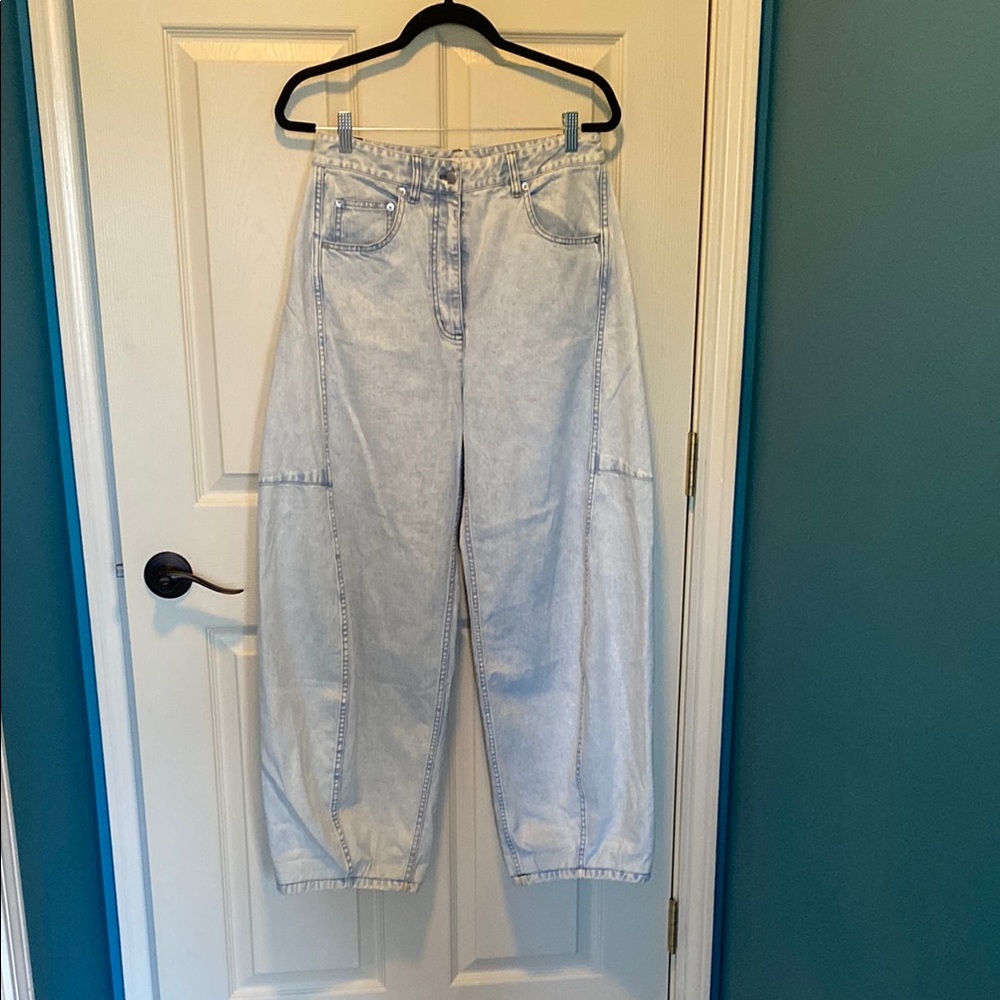 Sid Acid Iceberg blue like new. Very gently worn.